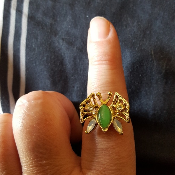 Vintage Avon Butterfly Ring - Picture 2 of 2